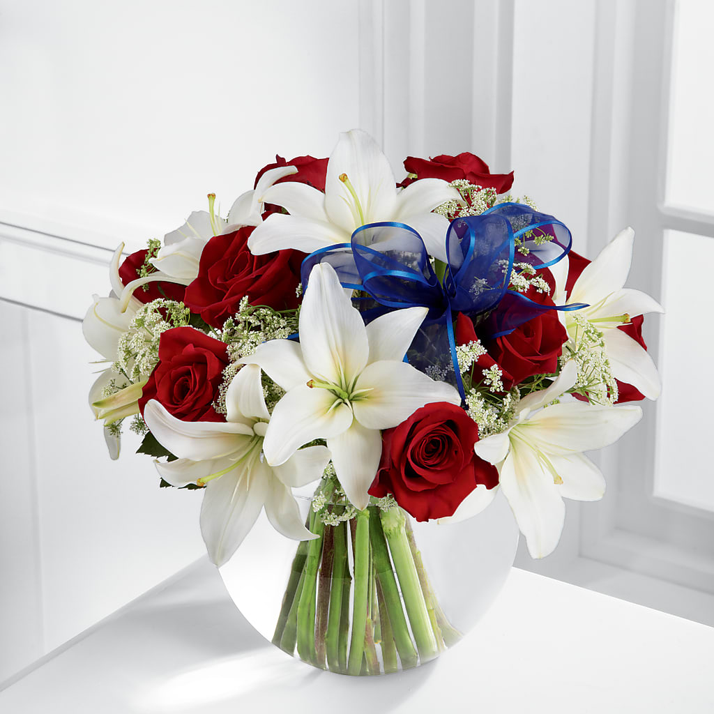 Independence Bouquet – Fleuriste East Angus Et Maison Du Cadeau, East Angus PQ