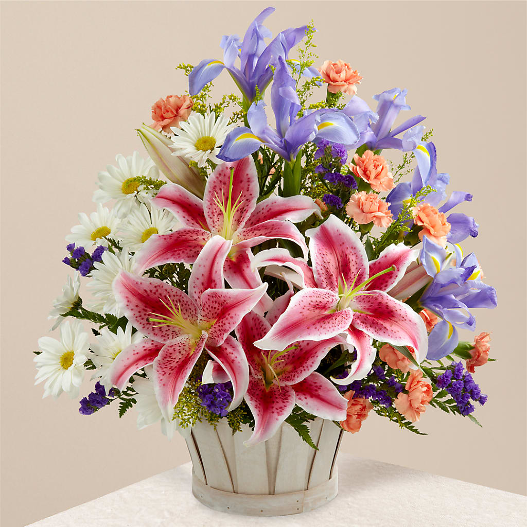 The Wondrous Nature Bouquet – Fleuriste East Angus Et Maison Du Cadeau, East Angus PQ