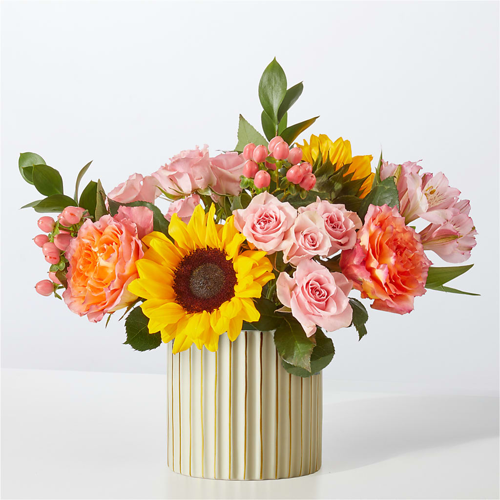 Sun's Out Bouquet – Fleuriste East Angus Et Maison Du Cadeau, East Angus PQ