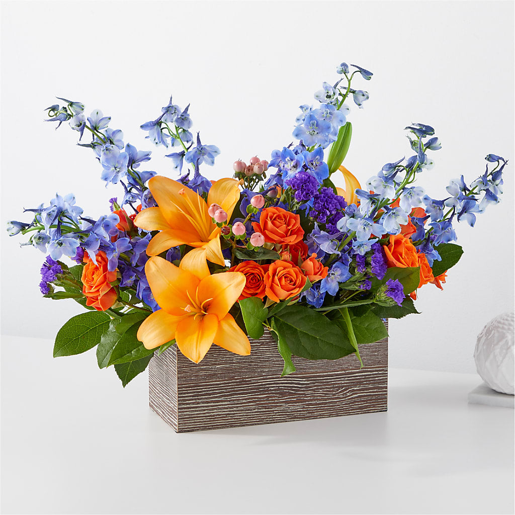 Radiant Citrus Box Bouquet – Fleuriste East Angus Et Maison Du Cadeau, East Angus PQ