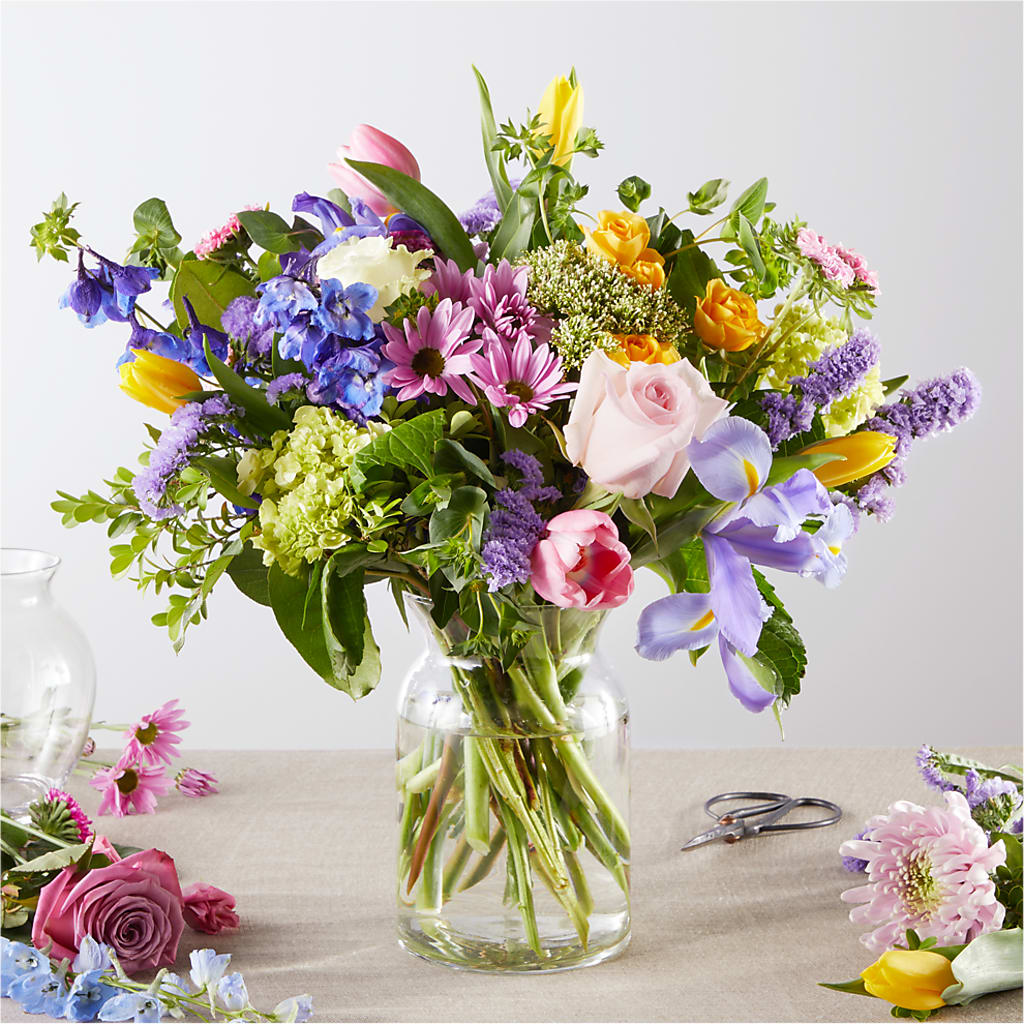 Pastel Tradition - A Florist Original – Fleuriste East Angus Et Maison Du Cadeau, East Angus PQ