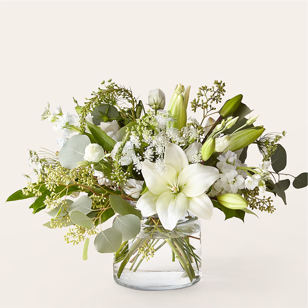 Alluring Elegance Bouquet – Fleuriste East Angus Et Maison Du Cadeau, East Angus PQ