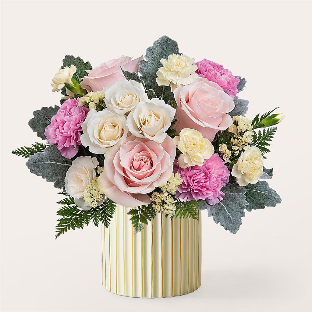 Blissful Moments Bouquet with Ivory Vase – Fleuriste East Angus Et Maison Du Cadeau, East Angus PQ