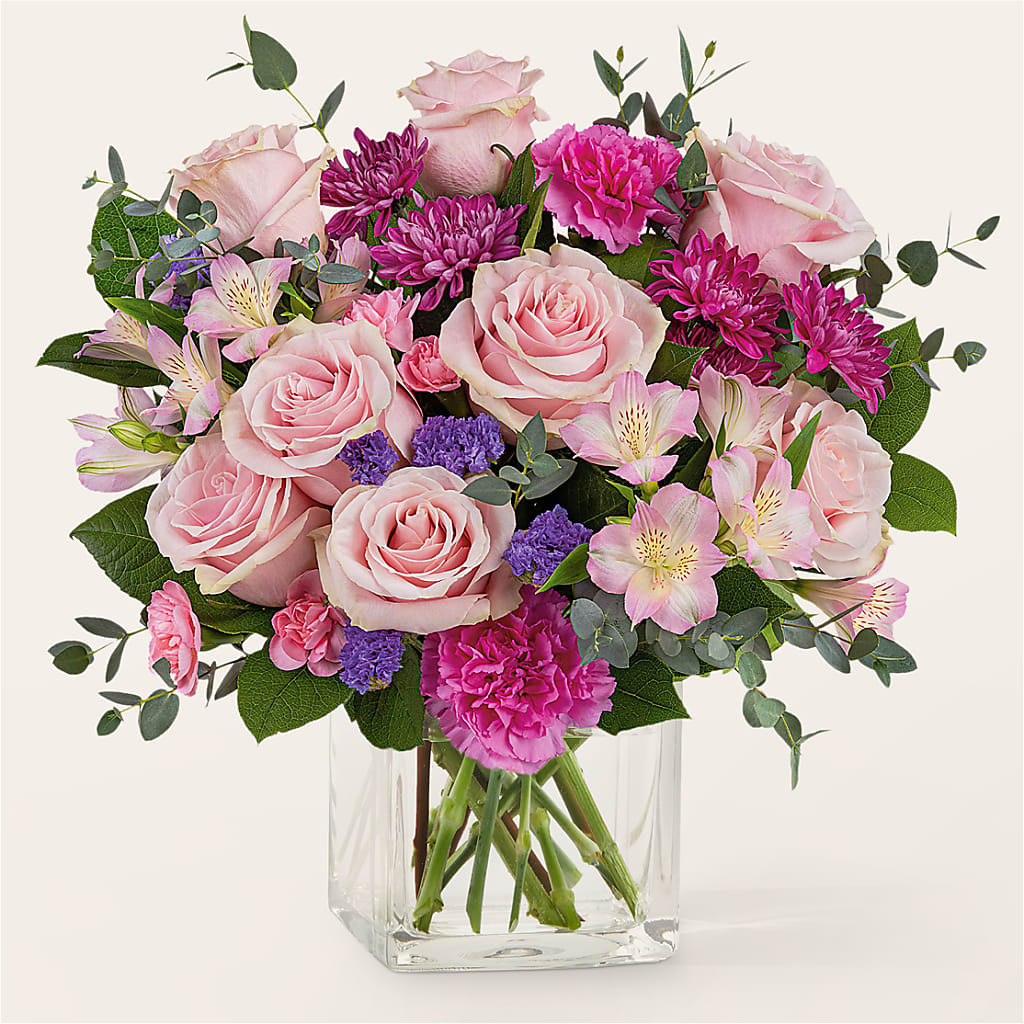Rosy Radiance Bouquet – Fleuriste East Angus Et Maison Du Cadeau, East Angus PQ