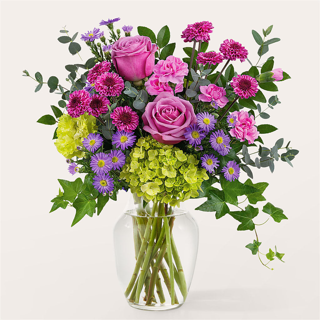 Whispering Garden Bouquet – Fleuriste East Angus Et Maison Du Cadeau, East Angus PQ