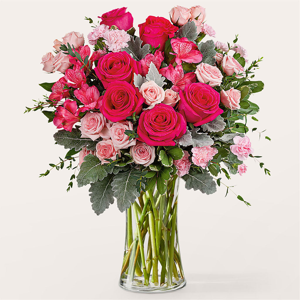 Tickled Pink Bouquet – Fleuriste East Angus Et Maison Du Cadeau, East Angus PQ