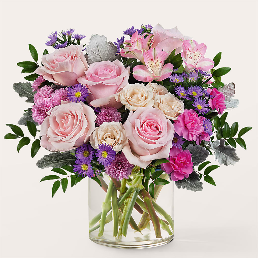 Light as a Feather Bouquet – Fleuriste East Angus Et Maison Du Cadeau, East Angus PQ