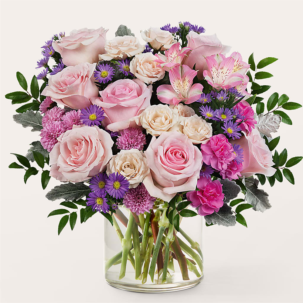 Light as a Feather Bouquet – Fleuriste East Angus Et Maison Du Cadeau, East Angus PQ