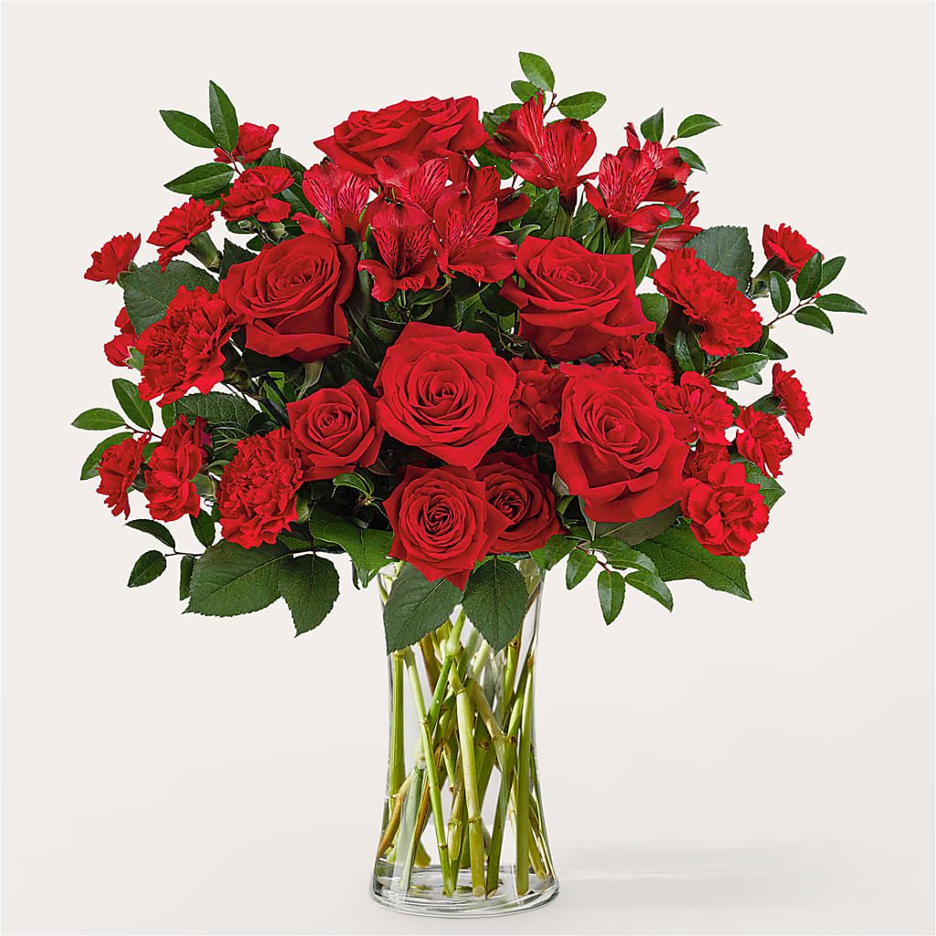 Brilliant Ruby Bouquet – Fleuriste East Angus Et Maison Du Cadeau, East Angus PQ