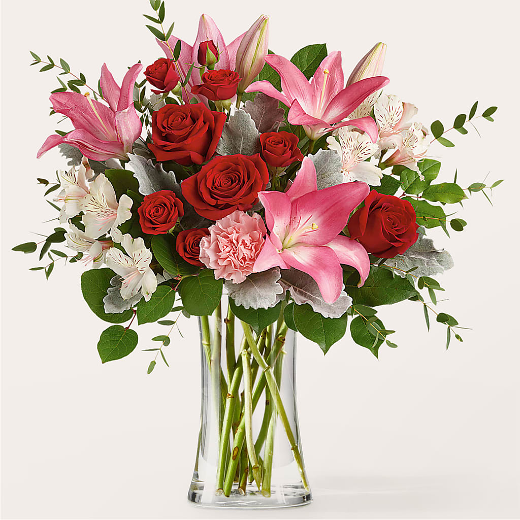 Everything to Me Bouquet – Fleuriste East Angus Et Maison Du Cadeau, East Angus PQ