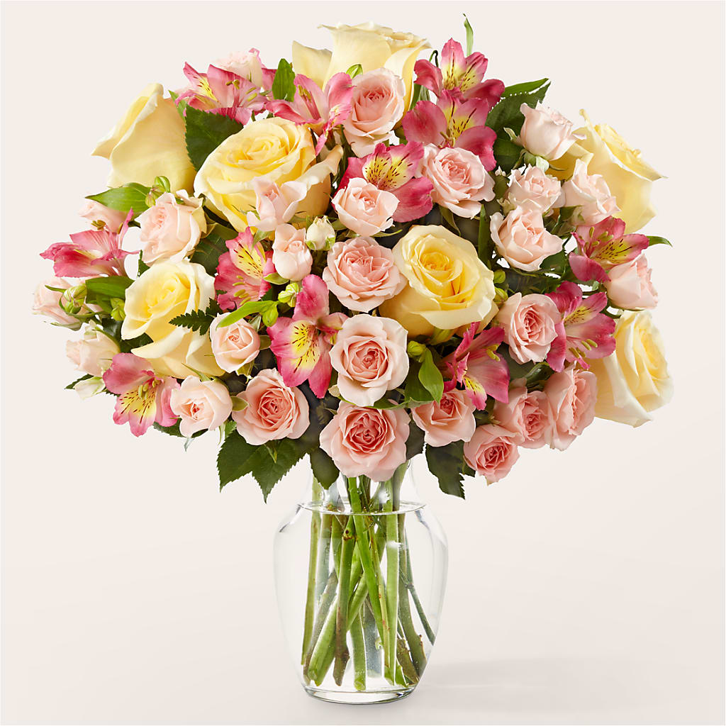 Just Lovely Bouquet – Fleuriste East Angus Et Maison Du Cadeau, East Angus PQ