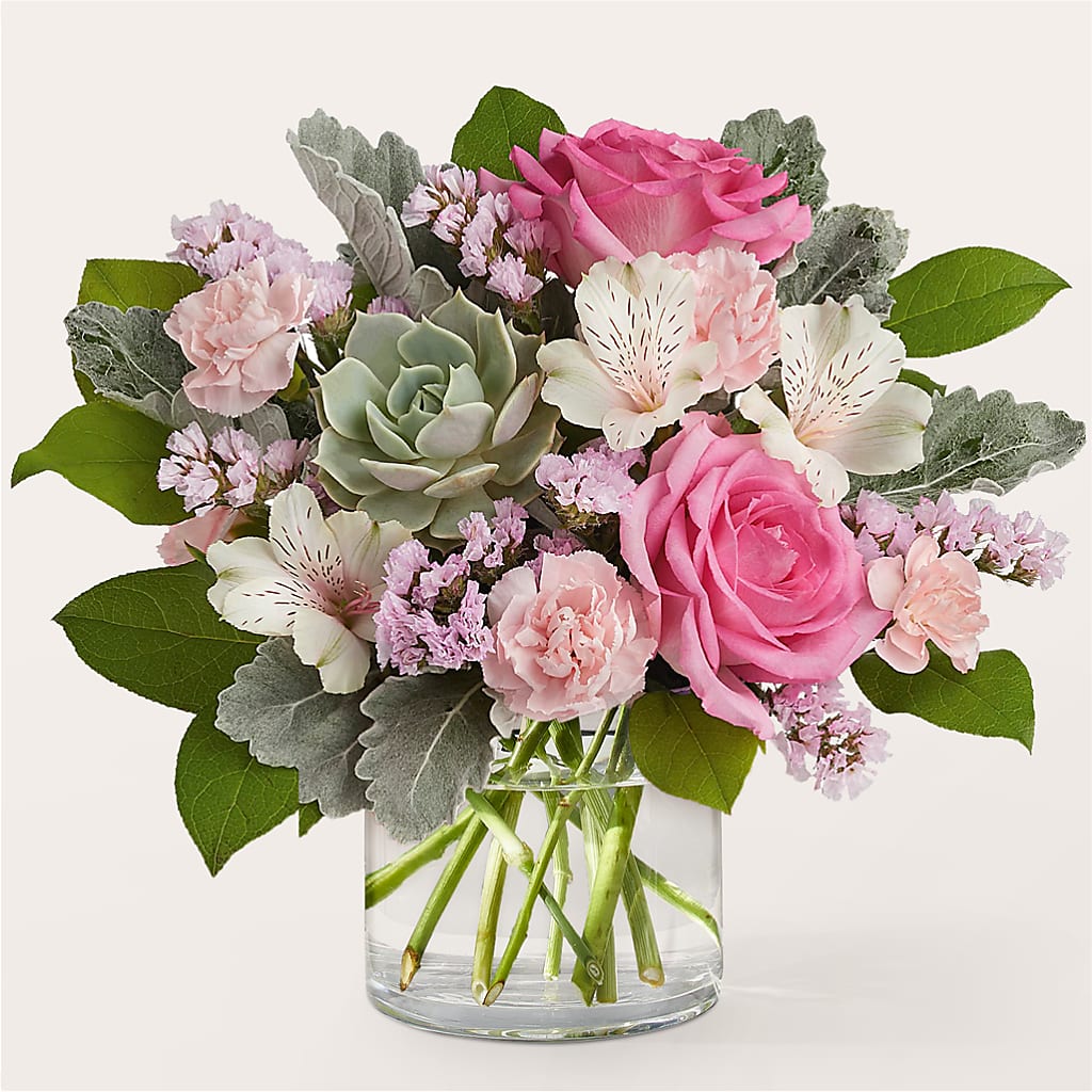 Dusty Rose Bouquet – Fleuriste East Angus Et Maison Du Cadeau, East Angus PQ