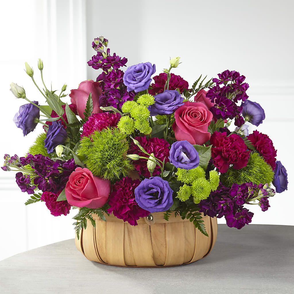Serene Sanctuary Basket – Fleuriste East Angus Et Maison Du Cadeau, East Angus PQ