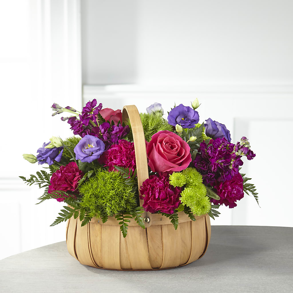 Serene Sanctuary Basket – Fleuriste East Angus Et Maison Du Cadeau, East Angus PQ