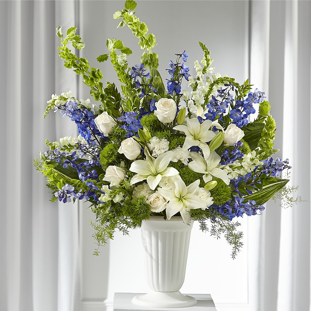 Heartfelt Hope Arrangement – Fleuriste East Angus Et Maison Du Cadeau, East Angus PQ