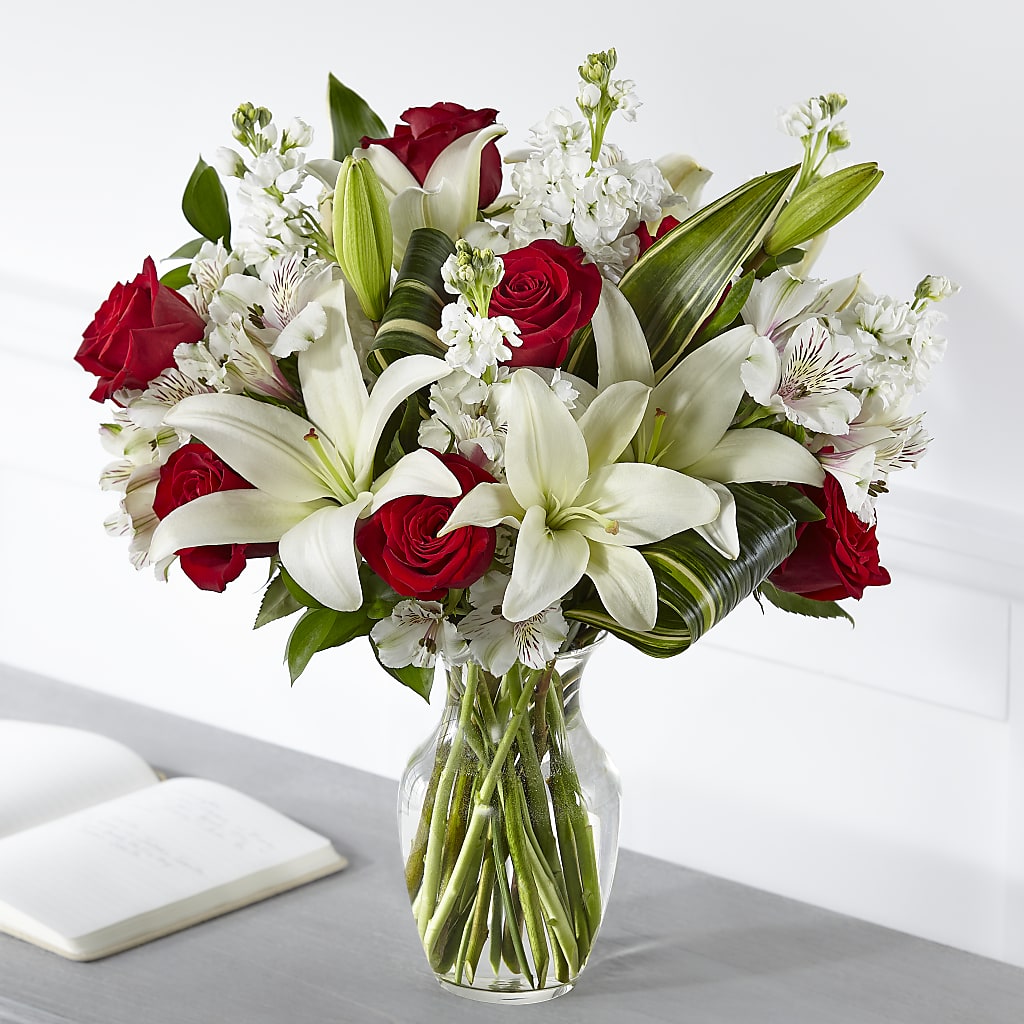 Loving Respect Bouquet – Fleuriste East Angus Et Maison Du Cadeau, East Angus PQ