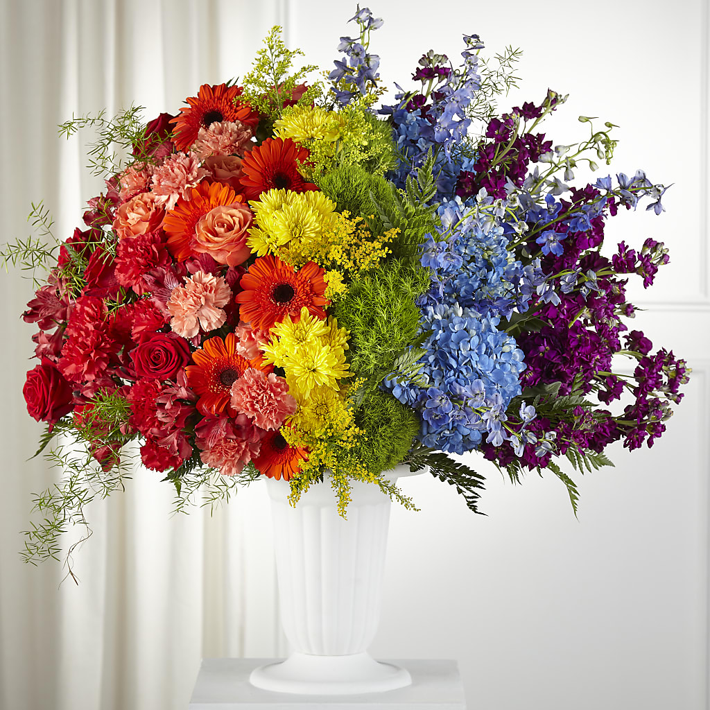 Pride & Unity Arrangement – Fleuriste East Angus Et Maison Du Cadeau, East Angus PQ