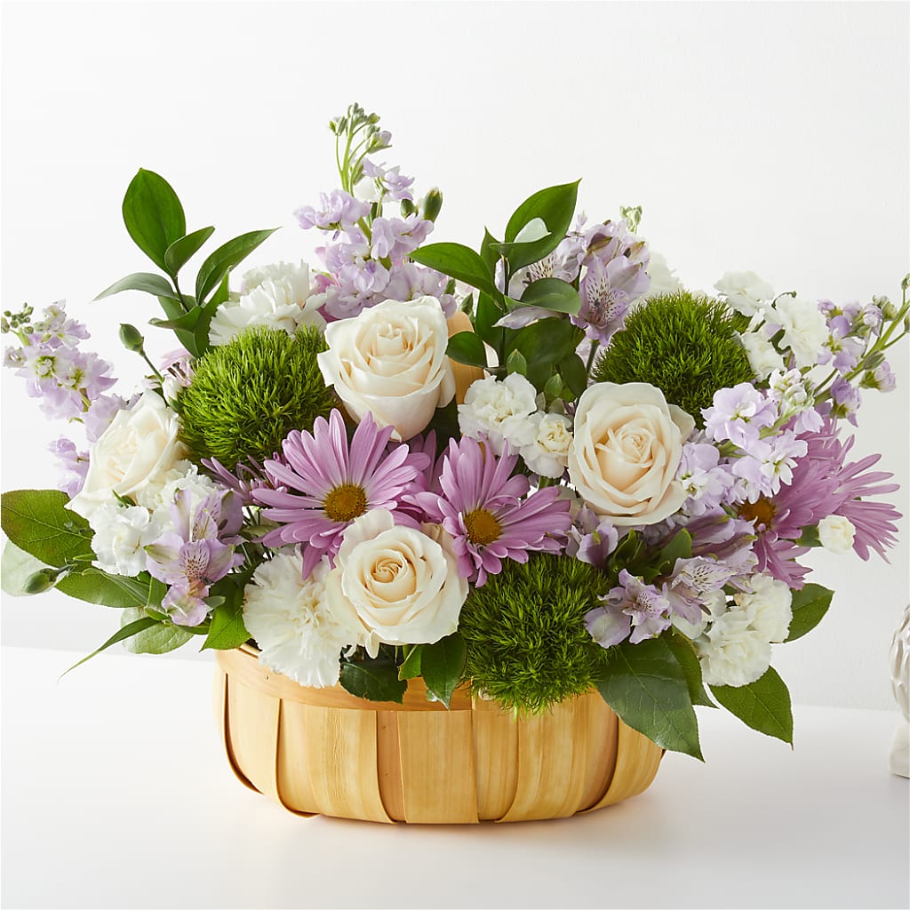 Peace & Love Basket – Fleuriste East Angus Et Maison Du Cadeau, East Angus PQ