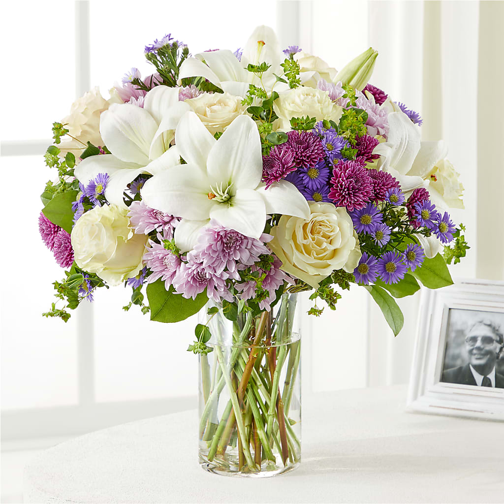 Wishing Peace Bouquet – Fleuriste East Angus Et Maison Du Cadeau, East Angus PQ