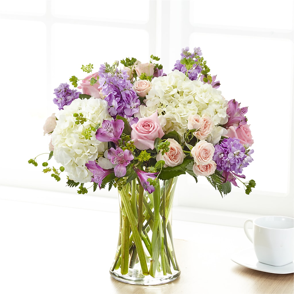Shared Sentiment Bouquet – Fleuriste East Angus Et Maison Du Cadeau, East Angus PQ