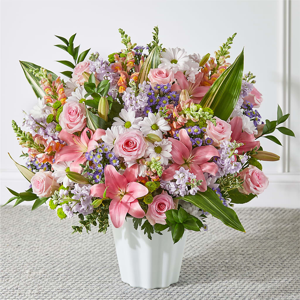 Abundant Compassion Floor Basket – Fleuriste East Angus Et Maison Du Cadeau, East Angus PQ