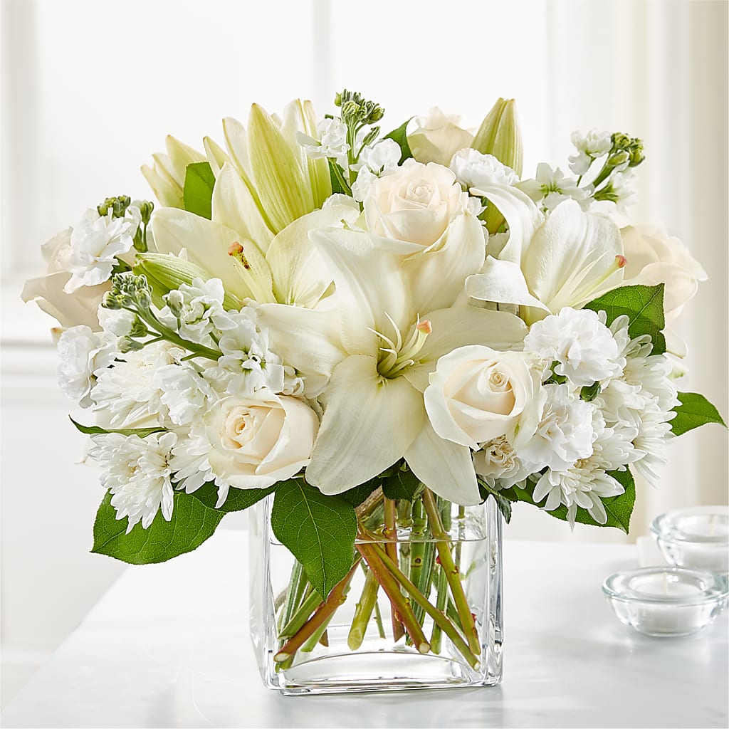 Gentle Breeze Bouquet – Fleuriste East Angus Et Maison Du Cadeau, East Angus PQ