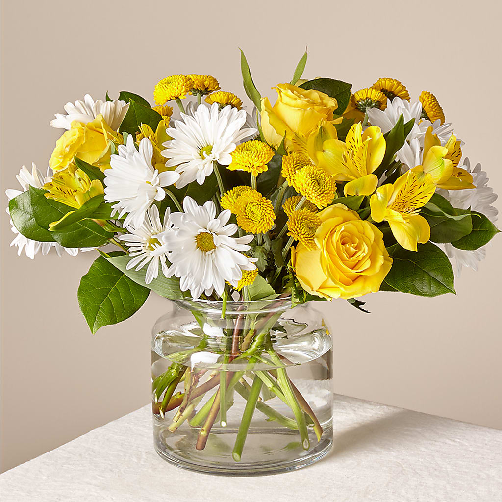 Sunny Sentiments Bouquet – Fleuriste East Angus Et Maison Du Cadeau, East Angus PQ