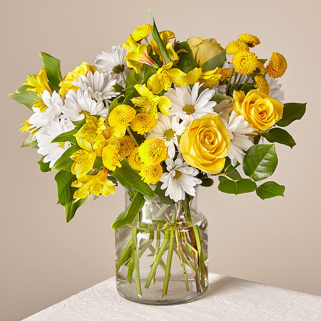Sunny Sentiments Bouquet – Fleuriste East Angus Et Maison Du Cadeau, East Angus PQ