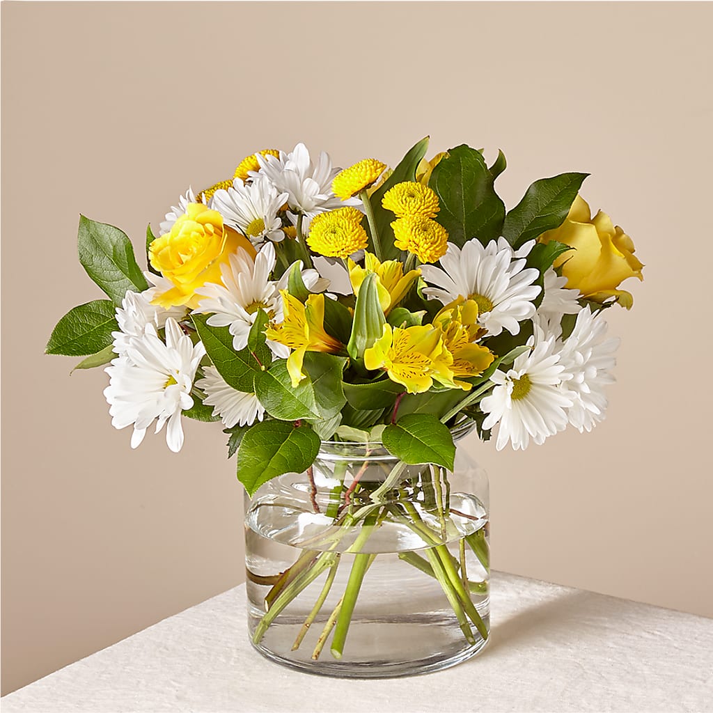 Sunny Sentiments Bouquet – Fleuriste East Angus Et Maison Du Cadeau, East Angus PQ