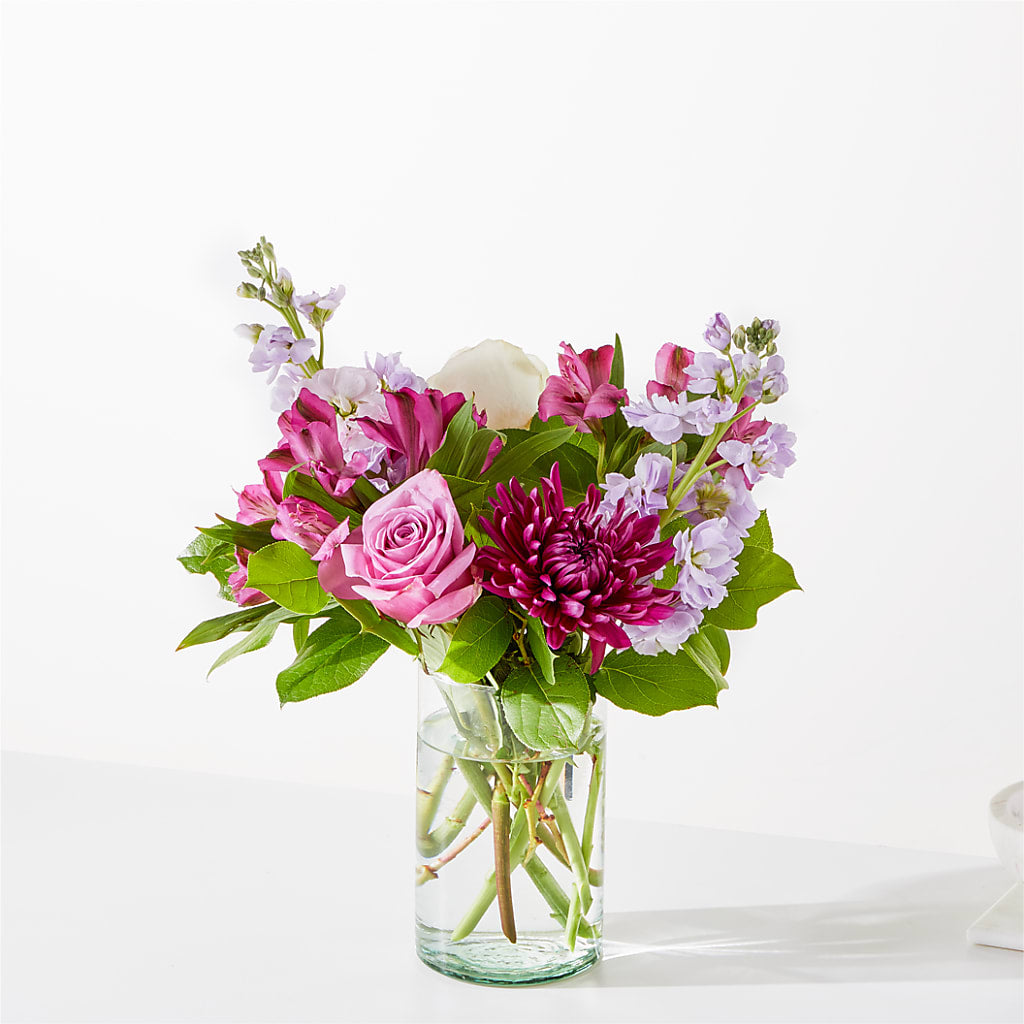 Amethyst Dreams Bouquet – Fleuriste East Angus Et Maison Du Cadeau, East Angus PQ