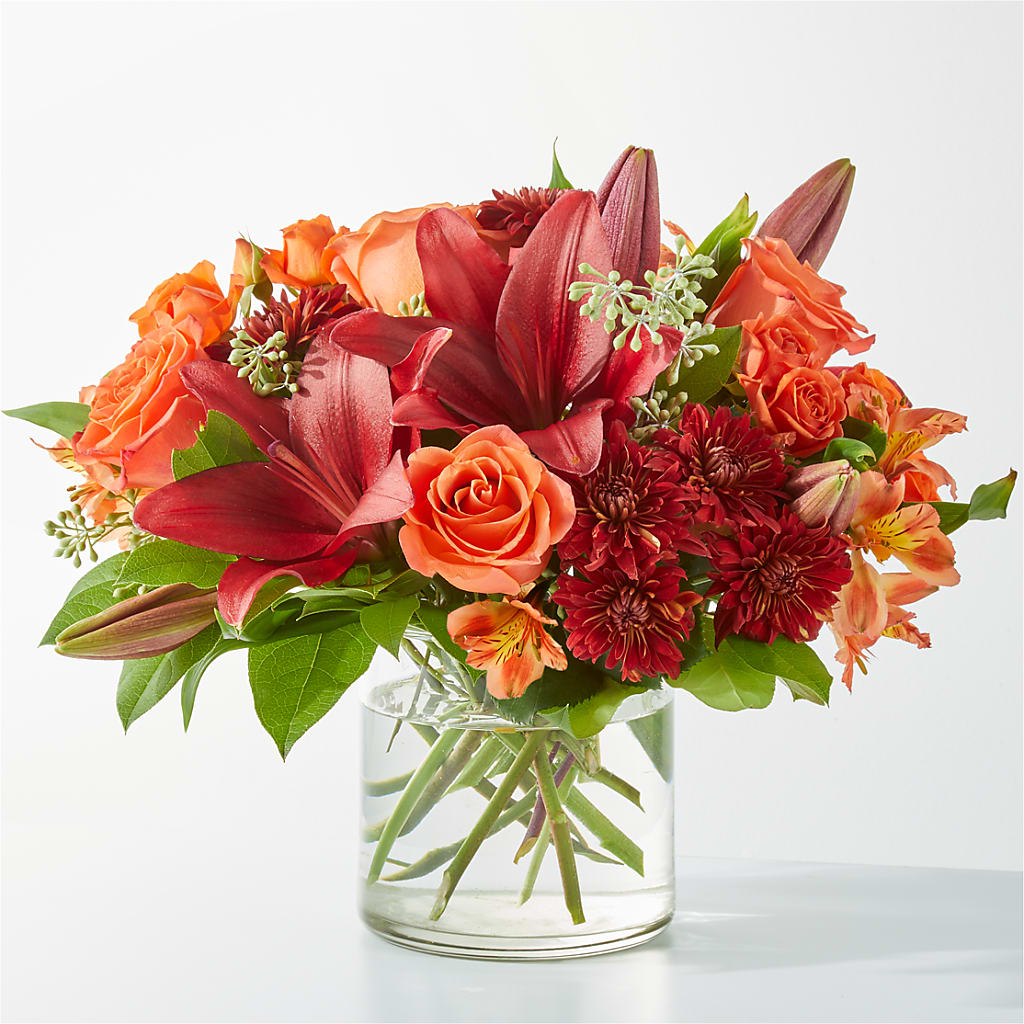 Crimson Leaves Bouquet – Fleuriste East Angus Et Maison Du Cadeau, East Angus PQ