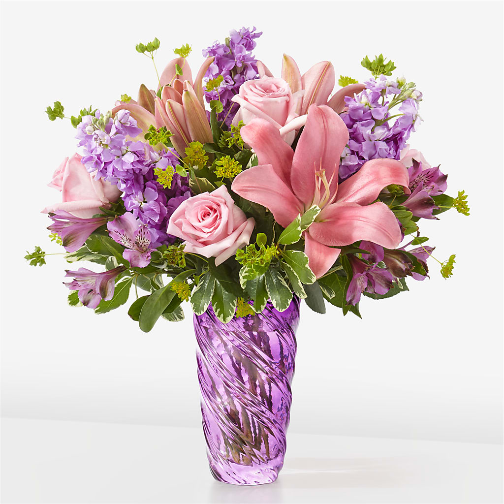 Precious Petals Bouquet with Luxe Swirl Vase – Fleuriste East Angus Et Maison Du Cadeau, East Angus PQ