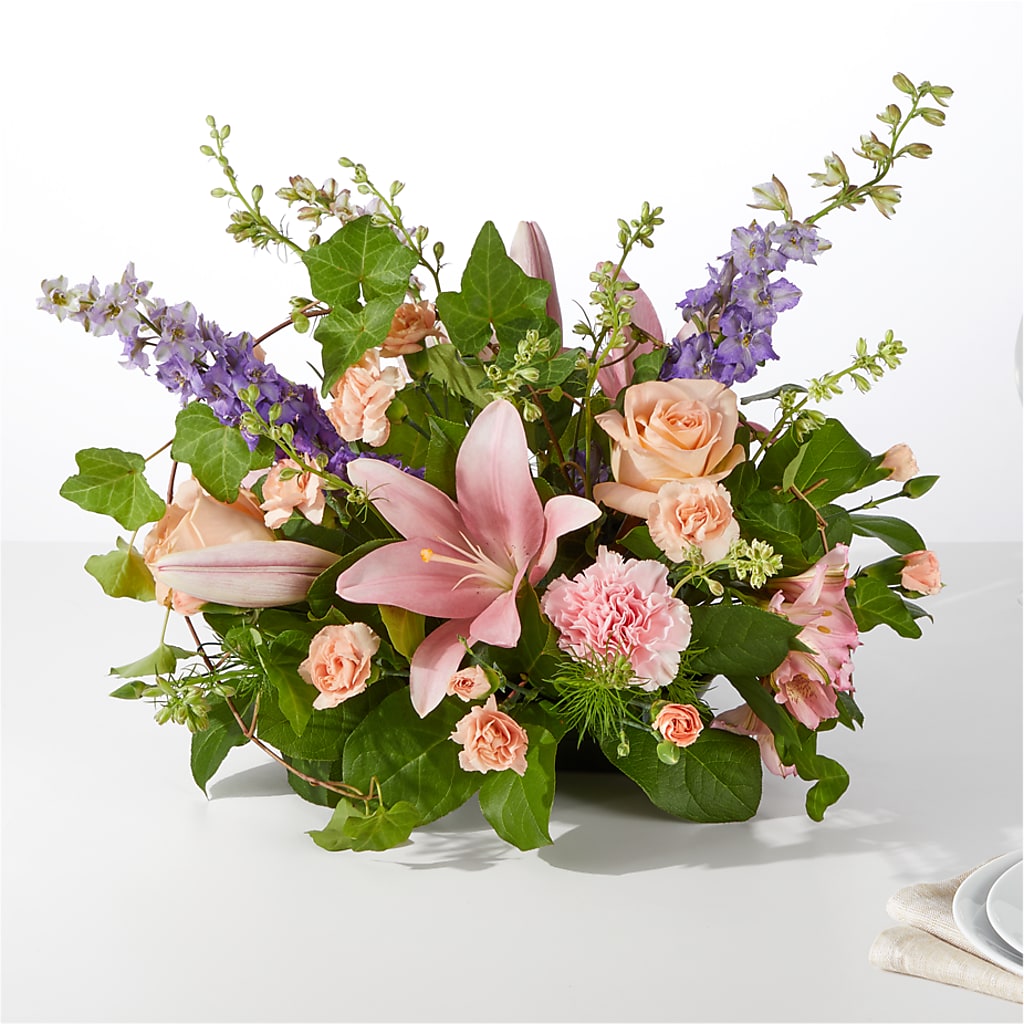 Blossom Time Centerpiece – Fleuriste East Angus Et Maison Du Cadeau, East Angus PQ