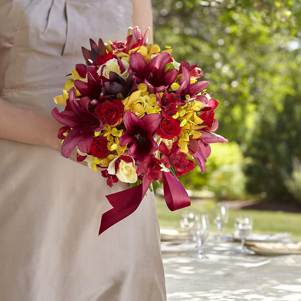 Sunningdale Bouquet – Fleuriste East Angus Et Maison Du Cadeau, East Angus PQ