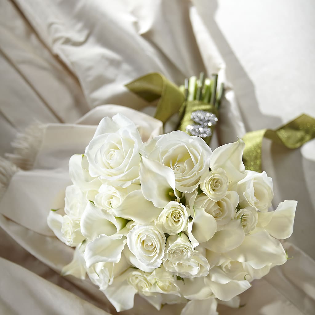 Serene Highness Bouquet – Fleuriste East Angus Et Maison Du Cadeau, East Angus PQ
