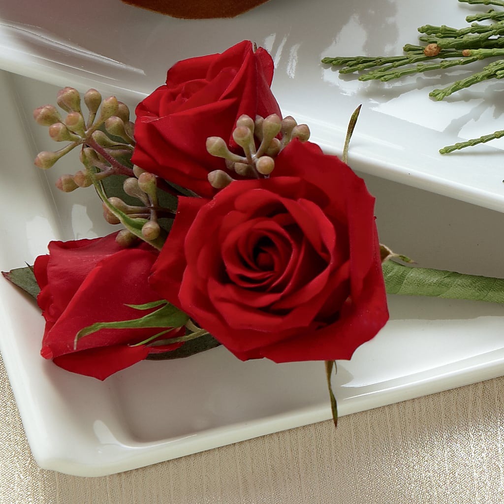 Red Spray Rose Boutonniere – Fleuriste East Angus Et Maison Du Cadeau, East Angus PQ