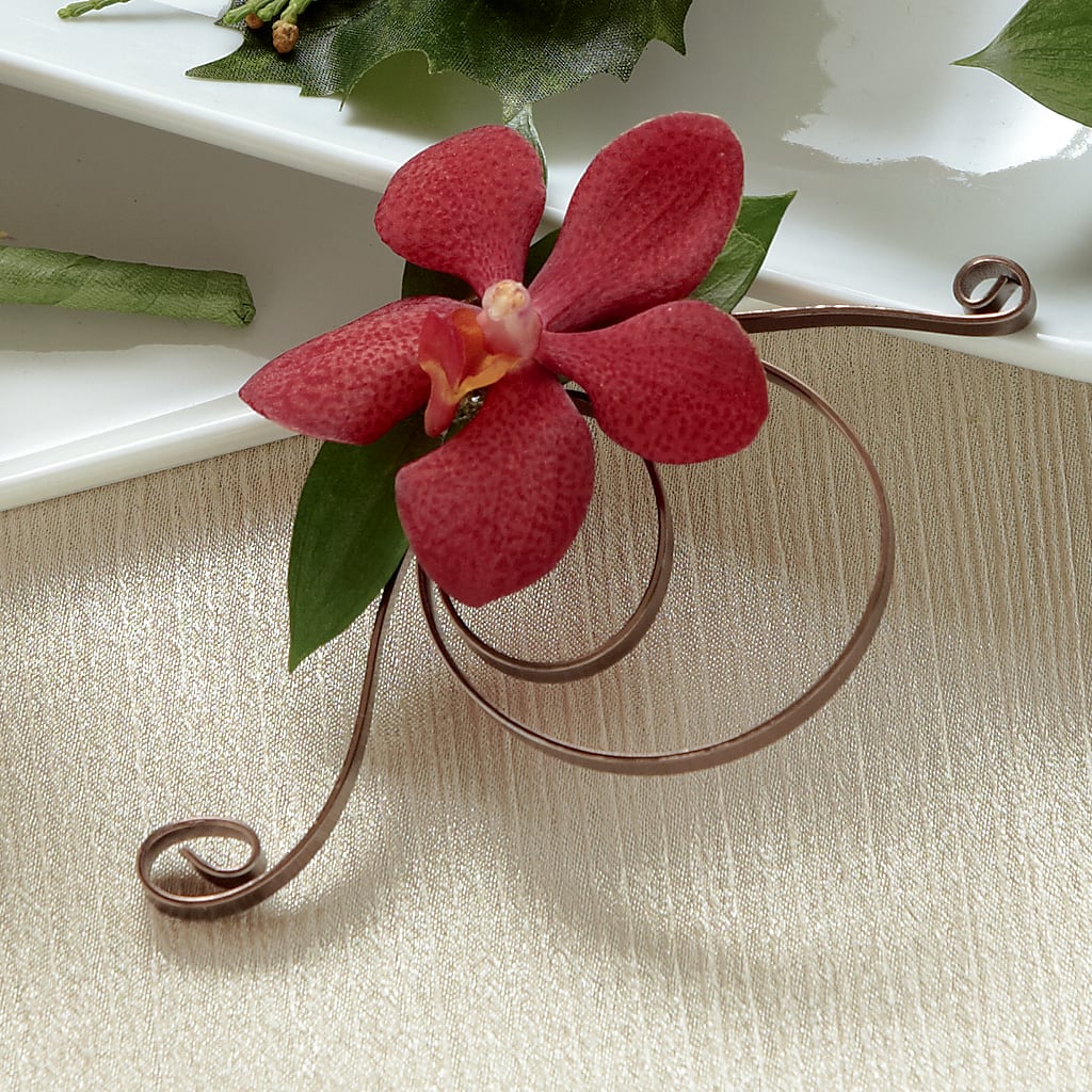 Red Mokara Boutonniere – Fleuriste East Angus Et Maison Du Cadeau, East Angus PQ