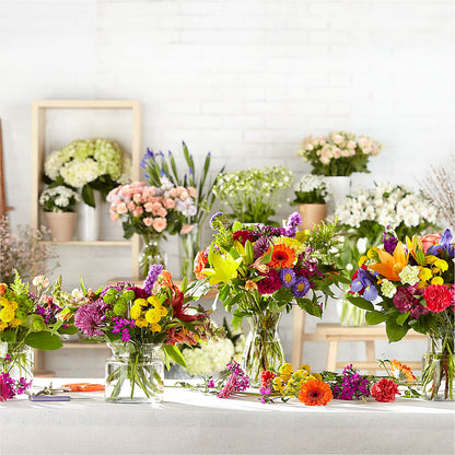 Bold & Bright – A Florist Original –  Fleuriste East Angus Et Maison Du Cadeau, East Angus PQ