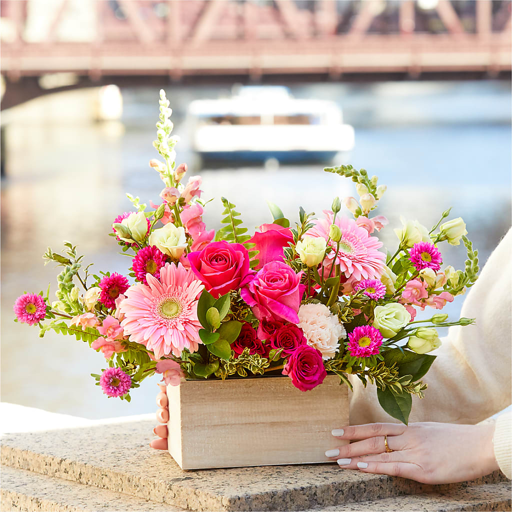 Too Cute Bouquet –  Fleuriste East Angus Et Maison Du Cadeau, East Angus PQ