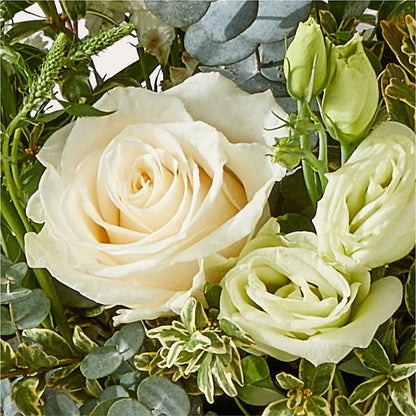 Cashmere Bouquet –  Fleuriste East Angus Et Maison Du Cadeau, East Angus PQ