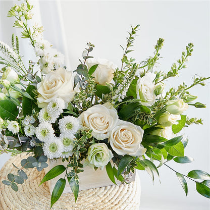 Cashmere Bouquet –  Fleuriste East Angus Et Maison Du Cadeau, East Angus PQ