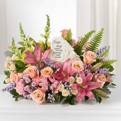 Gentle Light Arrangement –  Fleuriste East Angus Et Maison Du Cadeau, East Angus PQ