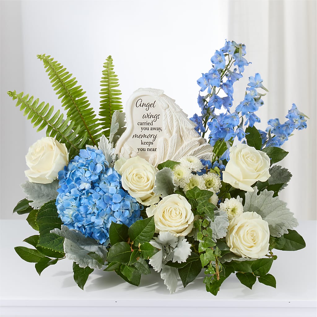 Dearest Arrangement –  Fleuriste East Angus Et Maison Du Cadeau, East Angus PQ