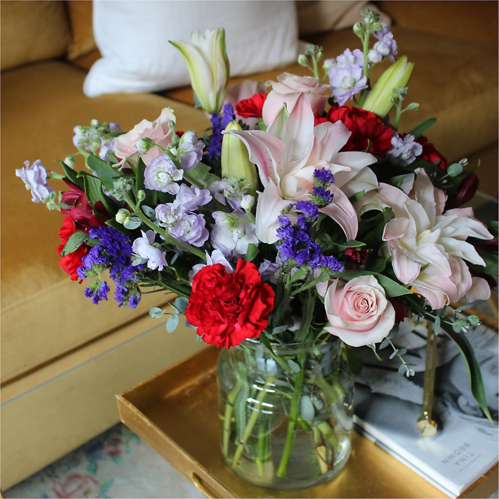 Romantique Bouquet –  Fleuriste East Angus Et Maison Du Cadeau, East Angus PQ