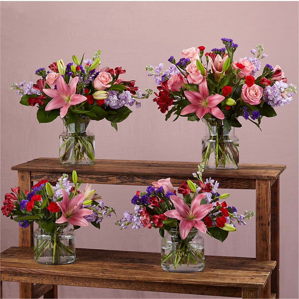 Romantique Bouquet –  Fleuriste East Angus Et Maison Du Cadeau, East Angus PQ