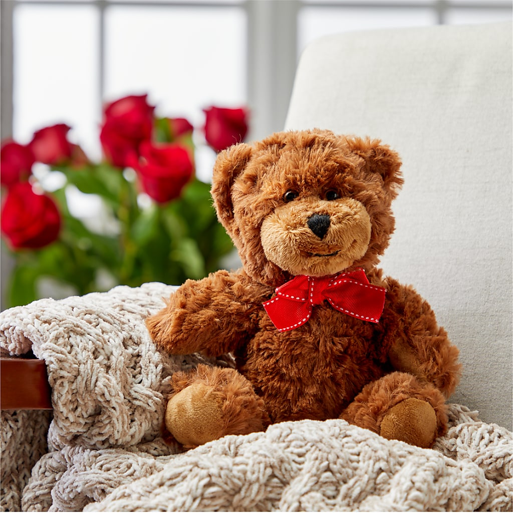 Romantic Long Stem Red Rose Bouquet Bundles –  Fleuriste East Angus Et Maison Du Cadeau, East Angus PQ