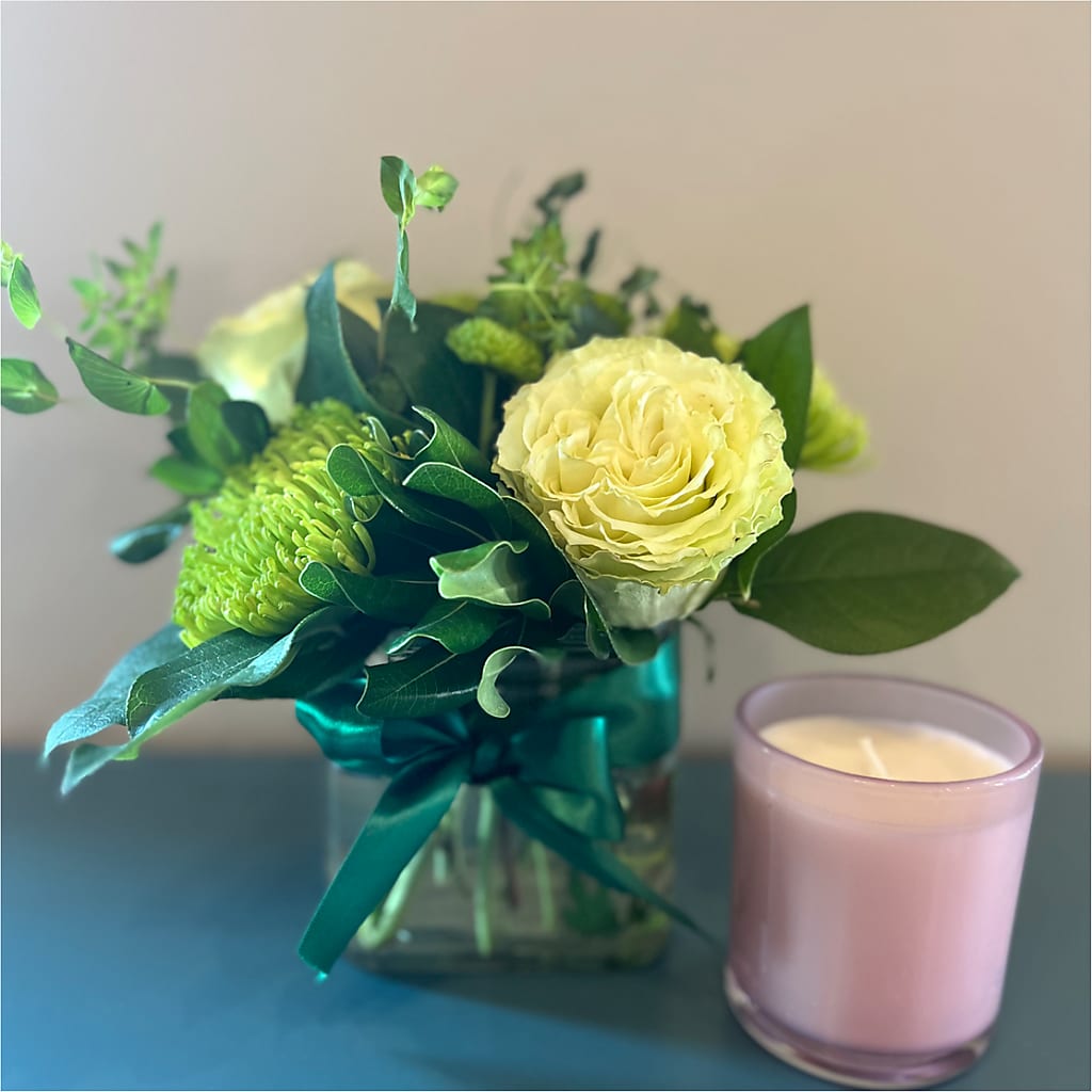Emerald Forest Bouquet –  Fleuriste East Angus Et Maison Du Cadeau, East Angus PQ