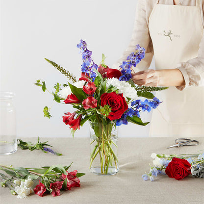Star Spangled - A Florist Original –  Fleuriste East Angus Et Maison Du Cadeau, East Angus PQ
