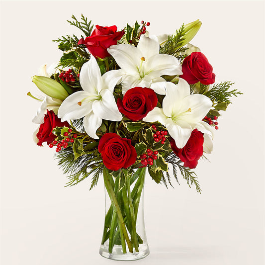 Sparkling Snowflakes Bouquet –  Fleuriste East Angus Et Maison Du Cadeau, East Angus PQ