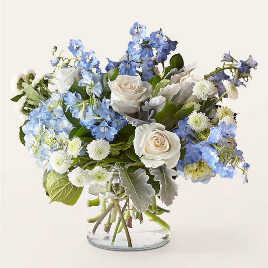 Clear Skies Bouquet –  Fleuriste East Angus Et Maison Du Cadeau, East Angus PQ